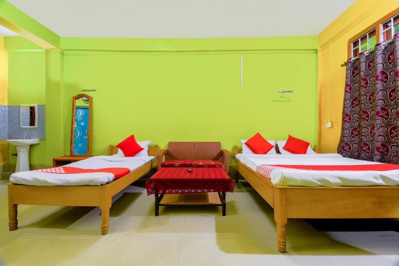 Along Oyo 70566 Hotel Aalo מראה חיצוני תמונה