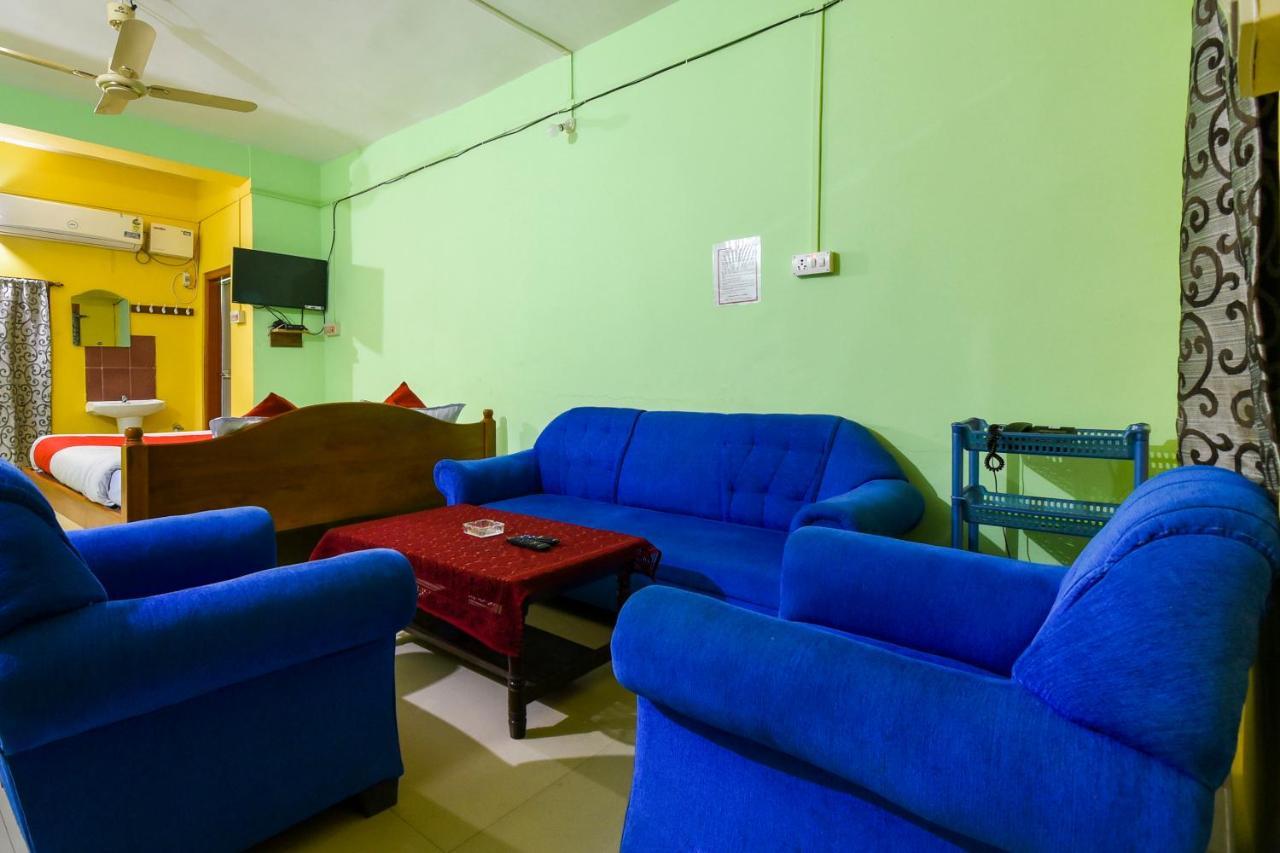 Along Oyo 70566 Hotel Aalo מראה חיצוני תמונה