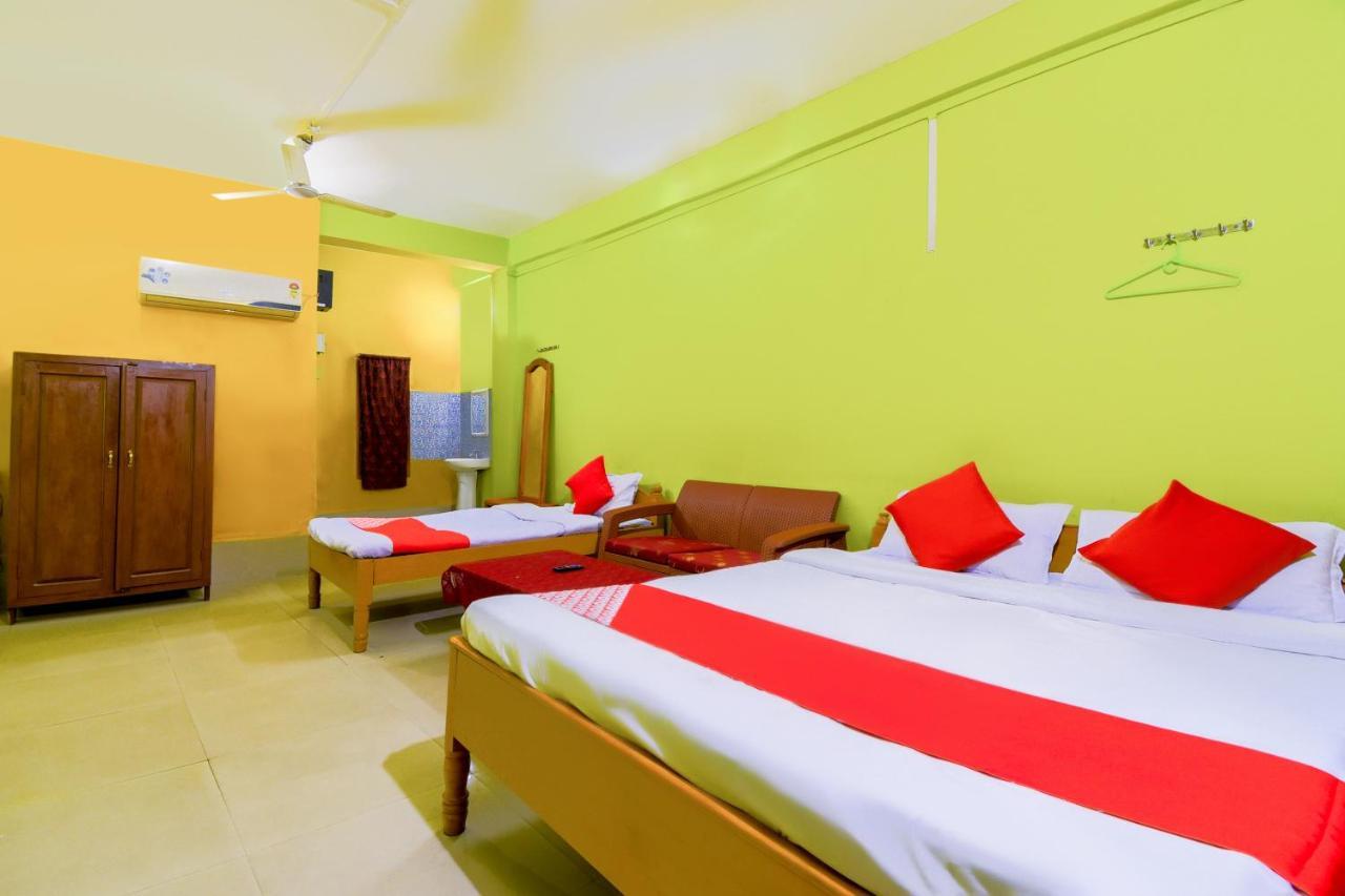 Along Oyo 70566 Hotel Aalo מראה חיצוני תמונה